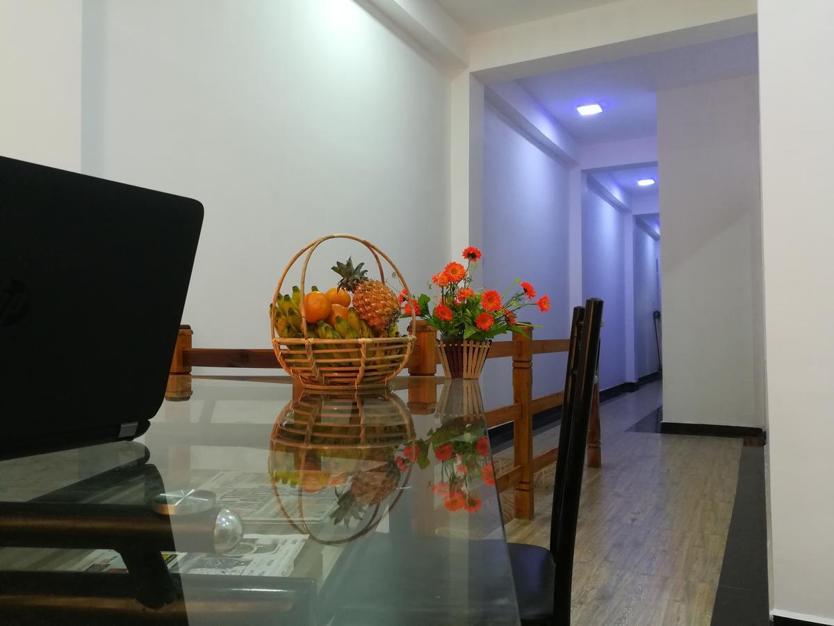 The Peak Residence Nallathanniya Buitenkant foto